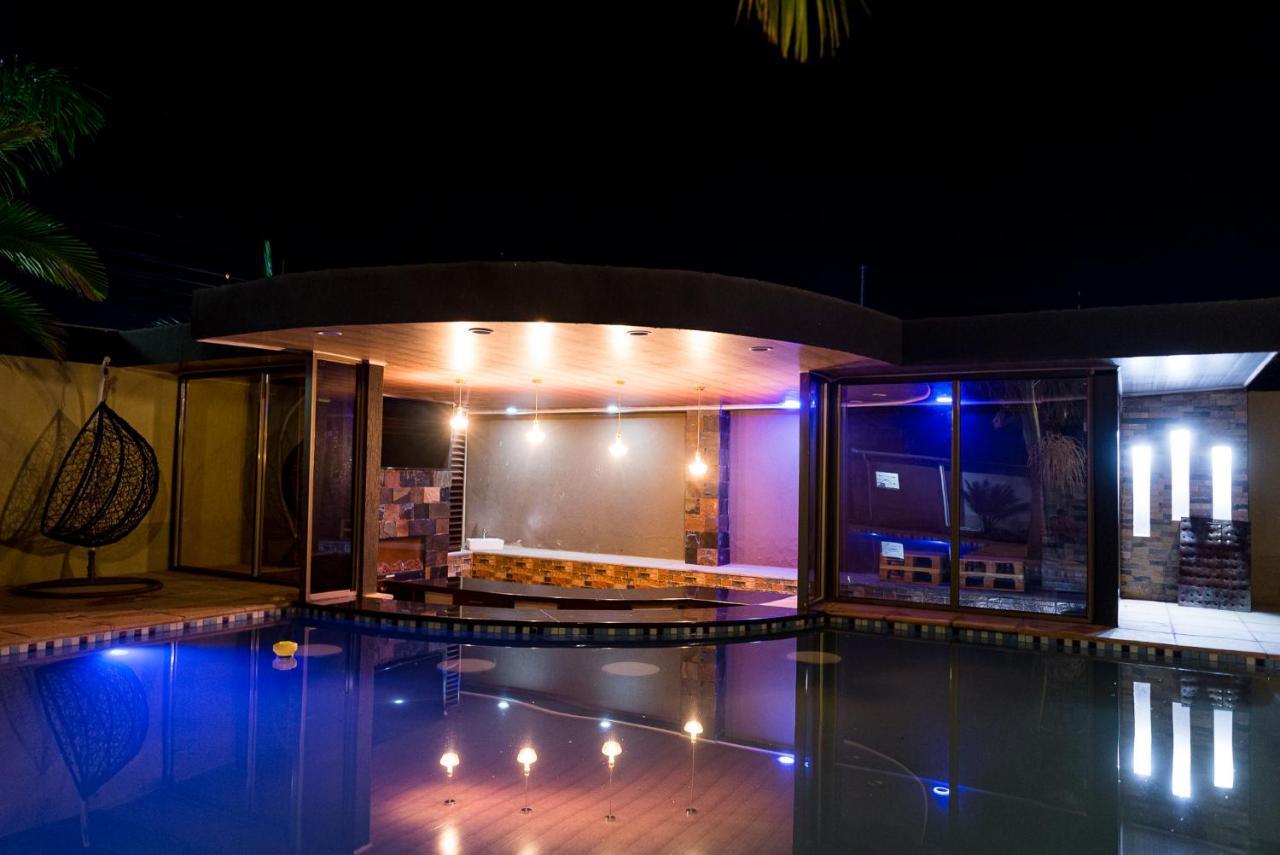 Emc Fully Furnished &Serviced Villas 4 Bedroom With Solar Power , Private Pool, Starlink Wifi ,Aircons & Dstv Lusaka Eksteriør billede